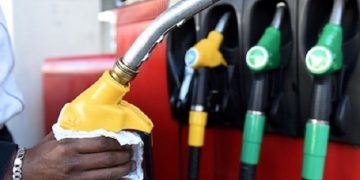 Baisse des prix du carburant au Niger : une action symbolique pour marquer l&rsquo;anniversaire du coup d&rsquo;État
