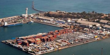 Baisse de 16,4% de l&rsquo;activité au Port Autonome de Dakar en Avril 2024 : Analyse et Perspectives