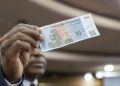 Le Zimbabwe Lançe le « ZiG » : Une Nouvelle Monnaie pour Combattre l&rsquo;Inflation