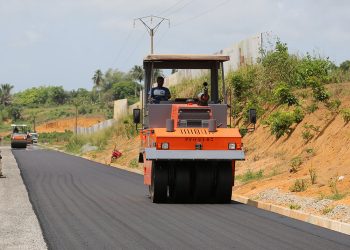 Côte d’Ivoire : 48,7 millions $ pour le renforcement de la route Fresco-Grand Béréby