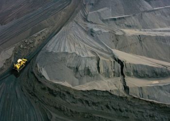 Gabon : Eramet suspend la production de la plus grande mine de manganèse au monde