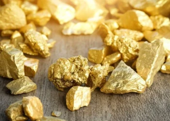 La Côte d’Ivoire vise une production record de 62 millions de tonnes d’or en 2025