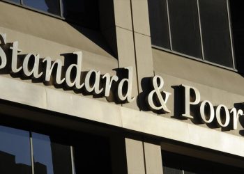 S&P maintient la note du Cameroun à ‘B-/B’ avec des perspectives stables