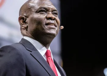 Tony Elumelu intègre le Conseil du FMI : une avancée pour l&rsquo;entrepreneuriat africain