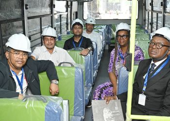 Le Gabon renforce sa flotte de transport avec l’acquisition de 130 bus Tata Motors