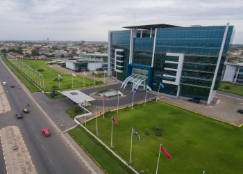 Ecobank : un bénéfice net de 398 millions $ et une efficacité record au premier semestre 2025