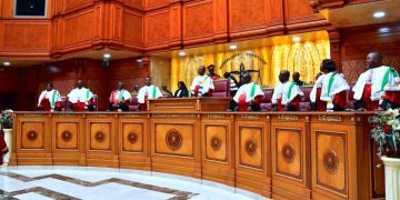 Gabon : Le gouvernement défend la taxe d’habitation devant la Cour constitutionnelle