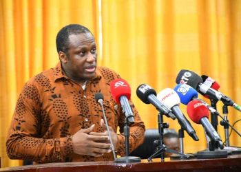 Guinée : Karamo Kaba reconduit gouverneur de la BCRG