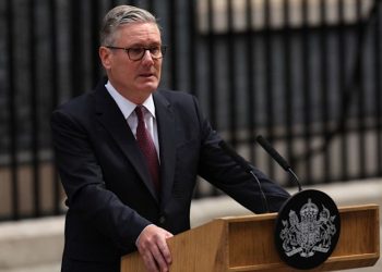 Royaume-Uni : Keir Starmer annonce sa démission
